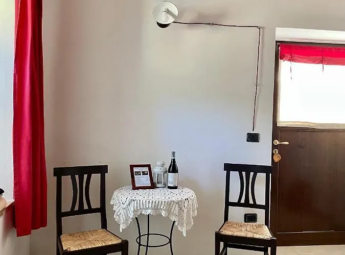 La Tana Del Picchio مزرعة للإقامة